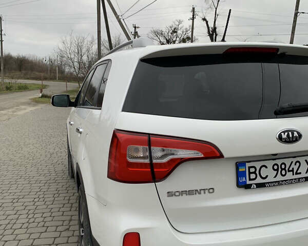 Белый Киа Соренто, объемом двигателя 2.2 л и пробегом 207 тыс. км за 16900 $, фото 9 на Automoto.ua