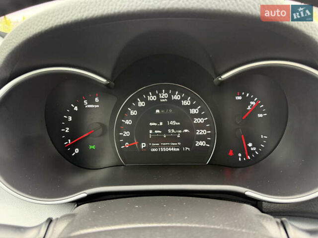 Кіа Соренто 2014 у Луцьку на Automoto.ua Білий Кіа Соренто, об'ємом двигуна 2.2 л та пробігом 158 тис. км за 18300 $, фото 99 на Automoto.ua