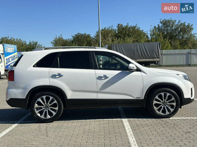 Киа Соренто 2014 в Дубно на Automoto.ua Белый Киа Соренто, объемом двигателя 2.2 л и пробегом 184 тыс. км за 17499 $, фото 3 на Automoto.ua
