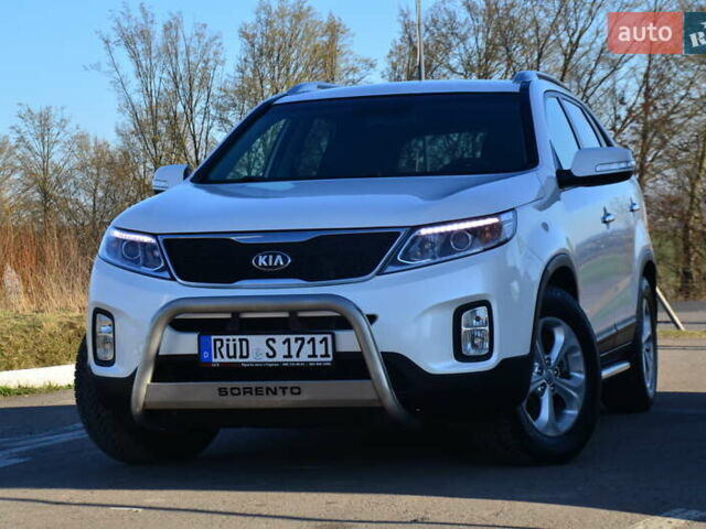 Белый Киа Соренто, объемом двигателя 2.2 л и пробегом 190 тыс. км за 15750 $, фото 15 на Automoto.ua