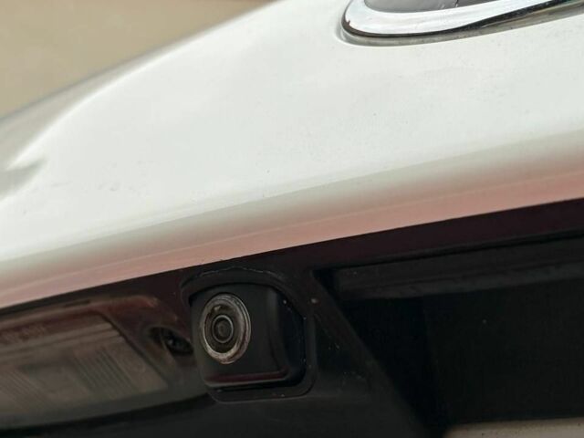 Белый Киа Соренто, объемом двигателя 2.2 л и пробегом 235 тыс. км за 13999 $, фото 16 на Automoto.ua