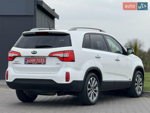 Кіа Соренто 2014 у Луцьку на Automoto.ua Білий Кіа Соренто, об'ємом двигуна 2.2 л та пробігом 158 тис. км за 18300 $, фото 39 на Automoto.ua