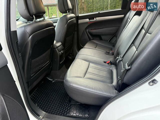 Кіа Соренто 2014 у Івано-Франківську на Automoto.ua Білий Кіа Соренто, об'ємом двигуна 2.2 л та пробігом 228 тис. км за 17950 $, фото 27 на Automoto.ua