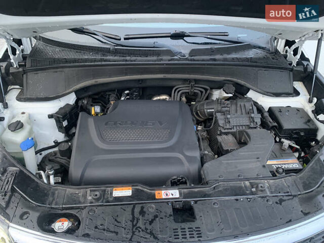 Белый Киа Соренто, объемом двигателя 2.2 л и пробегом 207 тыс. км за 17700 $, фото 25 на Automoto.ua