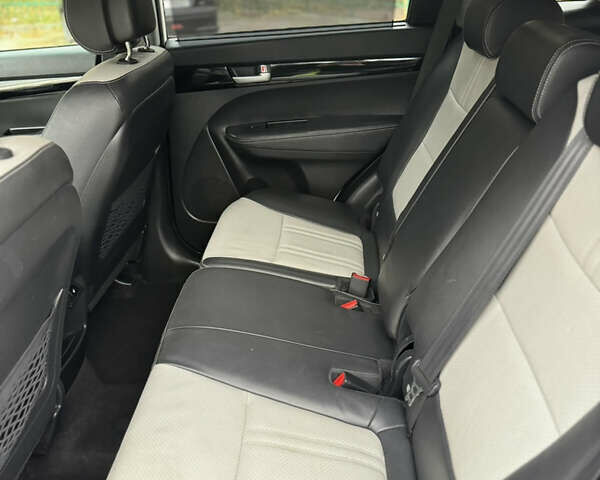 Белый Киа Соренто, объемом двигателя 2.2 л и пробегом 190 тыс. км за 16900 $, фото 21 на Automoto.ua