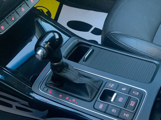 Білий Кіа Соренто, об'ємом двигуна 2.2 л та пробігом 182 тис. км за 24000 $, фото 14 на Automoto.ua