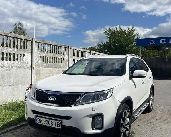 Белый Киа Соренто, объемом двигателя 2.2 л и пробегом 198 тыс. км за 18400 $, фото 4 на Automoto.ua