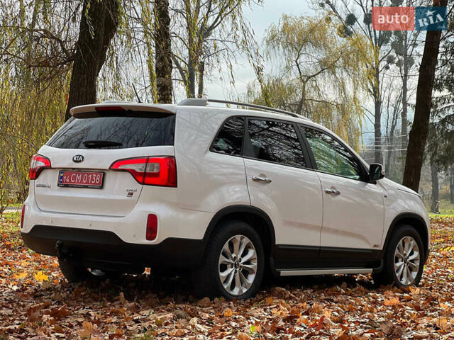 Белый Киа Соренто, объемом двигателя 2.2 л и пробегом 132 тыс. км за 17800 $, фото 4 на Automoto.ua