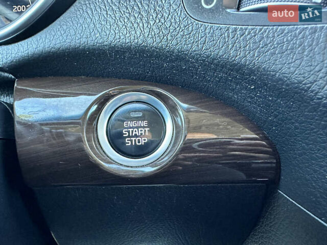 Киа Соренто 2014 в Дубно на Automoto.ua Белый Киа Соренто, объемом двигателя 2.2 л и пробегом 184 тыс. км за 17499 $, фото 26 на Automoto.ua