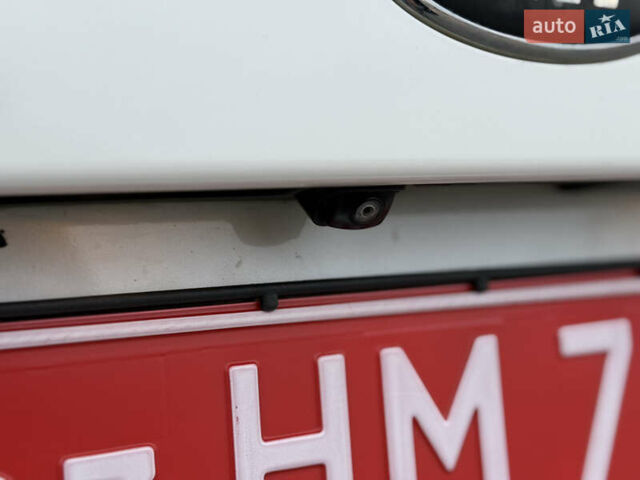 Кіа Соренто 2014 у Луцьку на Automoto.ua Білий Кіа Соренто, об'ємом двигуна 2.2 л та пробігом 158 тис. км за 18300 $, фото 58 на Automoto.ua