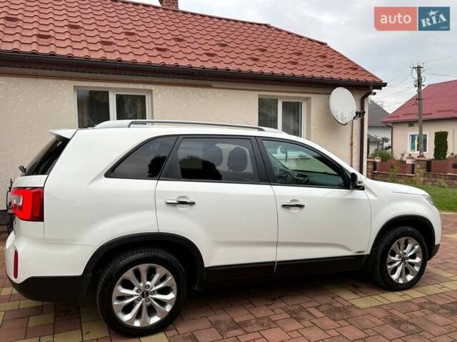 Белый Киа Соренто, объемом двигателя 2.2 л и пробегом 238 тыс. км за 14750 $, фото 2 на Automoto.ua