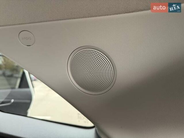 Білий Кіа Соренто, об'ємом двигуна 2.2 л та пробігом 145 тис. км за 22500 $, фото 27 на Automoto.ua