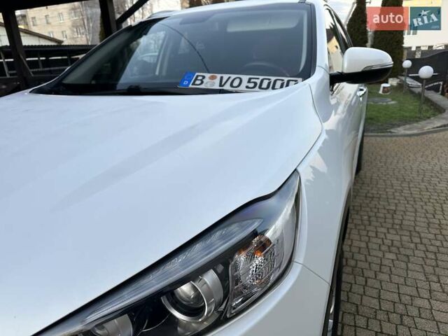 Белый Киа Соренто, объемом двигателя 2.2 л и пробегом 225 тыс. км за 19191 $, фото 63 на Automoto.ua