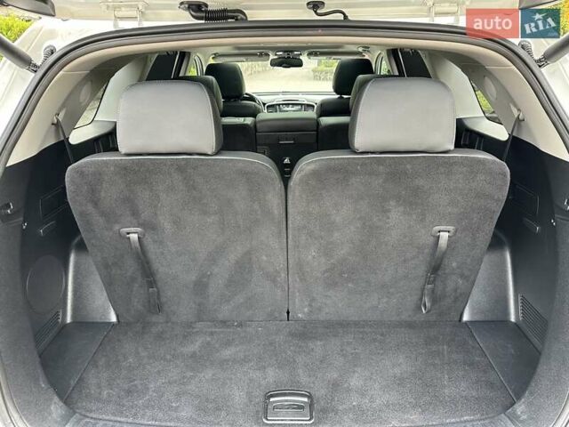 Кіа Соренто 2015 у Луцьку на Automoto.ua Білий Кіа Соренто, об'ємом двигуна 2.2 л та пробігом 150 тис. км за 23500 $, фото 90 на Automoto.ua