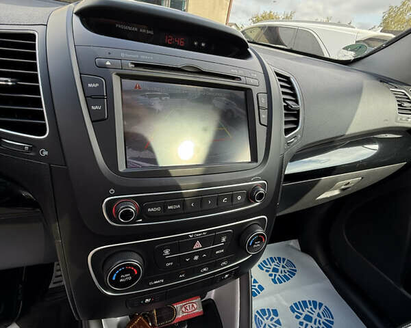 Киа Соренто 2015 в Ивано-Франковске на Automoto.ua Белый Киа Соренто, объемом двигателя 2.2 л и пробегом 169 тыс. км за 19499 $, фото 19 на Automoto.ua