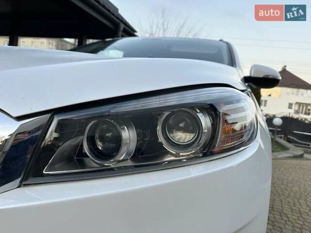 Белый Киа Соренто, объемом двигателя 2.2 л и пробегом 225 тыс. км за 19191 $, фото 60 на Automoto.ua