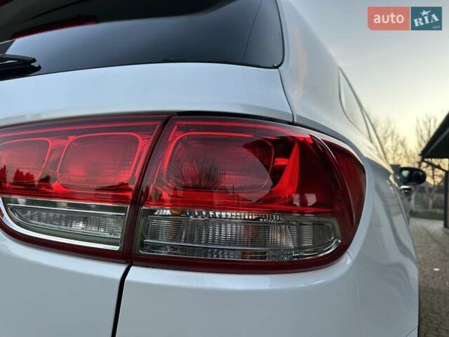 Белый Киа Соренто, объемом двигателя 2.2 л и пробегом 225 тыс. км за 19191 $, фото 75 на Automoto.ua