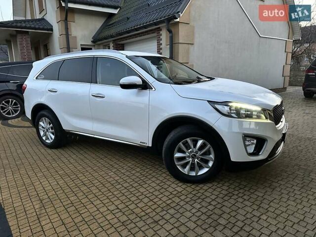 Белый Киа Соренто, объемом двигателя 2.2 л и пробегом 225 тыс. км за 19191 $, фото 197 на Automoto.ua