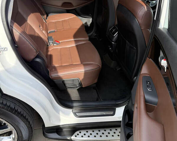 Киа Соренто 2015 в Львове на Automoto.ua Белый Киа Соренто, объемом двигателя 2 л и пробегом 164 тыс. км за 19100 $, фото 33 на Automoto.ua