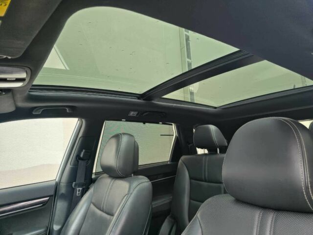 Белый Киа Соренто, объемом двигателя 3.3 л и пробегом 119 тыс. км за 3100 $, фото 13 на Automoto.ua