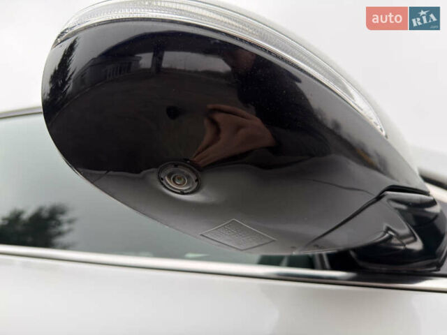 Білий Кіа Соренто, об'ємом двигуна 2.2 л та пробігом 135 тис. км за 24000 $, фото 18 на Automoto.ua
