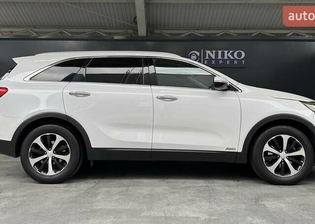 Білий Кіа Соренто, об'ємом двигуна 2 л та пробігом 239 тис. км за 12500 $, фото 20 на Automoto.ua