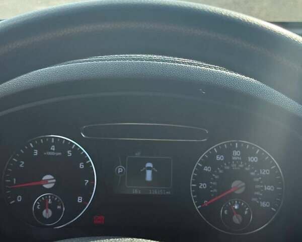 Белый Киа Соренто, объемом двигателя 2.4 л и пробегом 186 тыс. км за 14700 $, фото 12 на Automoto.ua