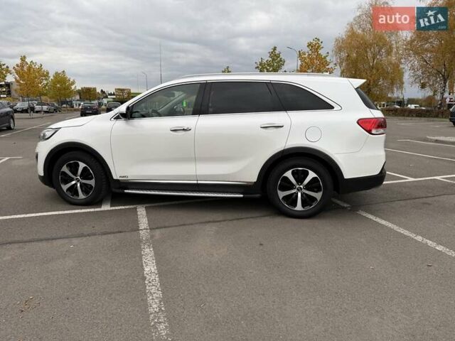 Білий Кіа Соренто, об'ємом двигуна 2.2 л та пробігом 145 тис. км за 22500 $, фото 8 на Automoto.ua