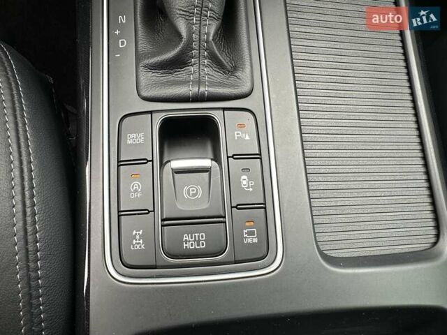 Кіа Соренто 2015 у Луцьку на Automoto.ua Білий Кіа Соренто, об'ємом двигуна 2.2 л та пробігом 150 тис. км за 23500 $, фото 34 на Automoto.ua