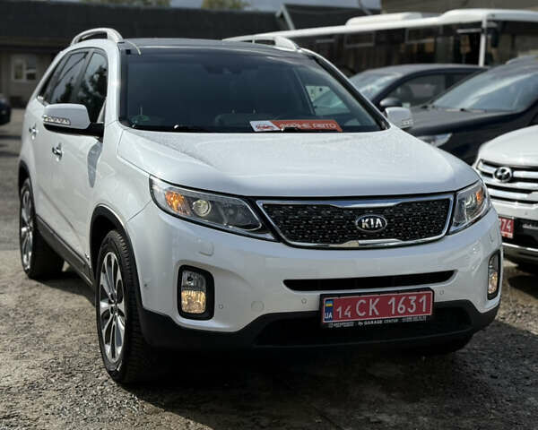 Киа Соренто 2015 в Ивано-Франковске на Automoto.ua Белый Киа Соренто, объемом двигателя 2.2 л и пробегом 169 тыс. км за 19499 $, фото 1 на Automoto.ua