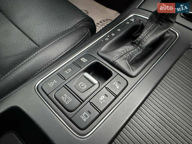 Білий Кіа Соренто, об'ємом двигуна 2.2 л та пробігом 135 тис. км за 24000 $, фото 40 на Automoto.ua