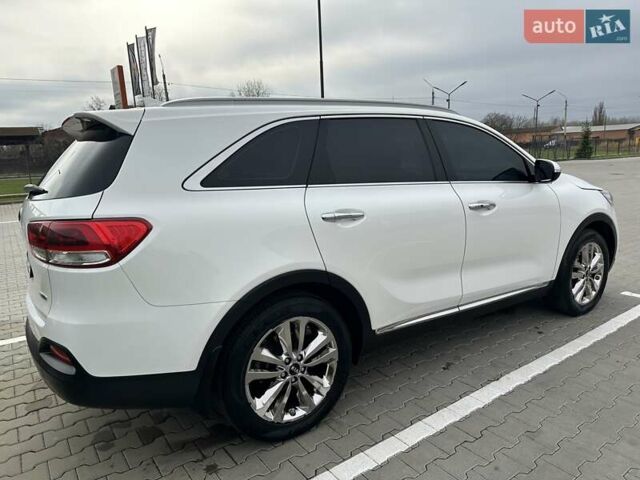 Белый Киа Соренто, объемом двигателя 2 л и пробегом 220 тыс. км за 18700 $, фото 5 на Automoto.ua