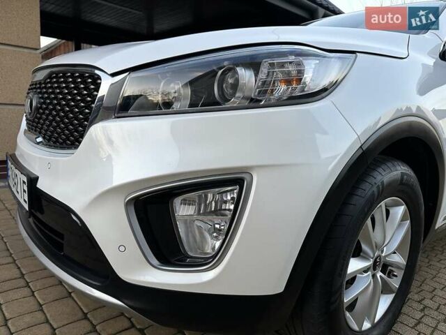 Белый Киа Соренто, объемом двигателя 2.2 л и пробегом 225 тыс. км за 19191 $, фото 61 на Automoto.ua