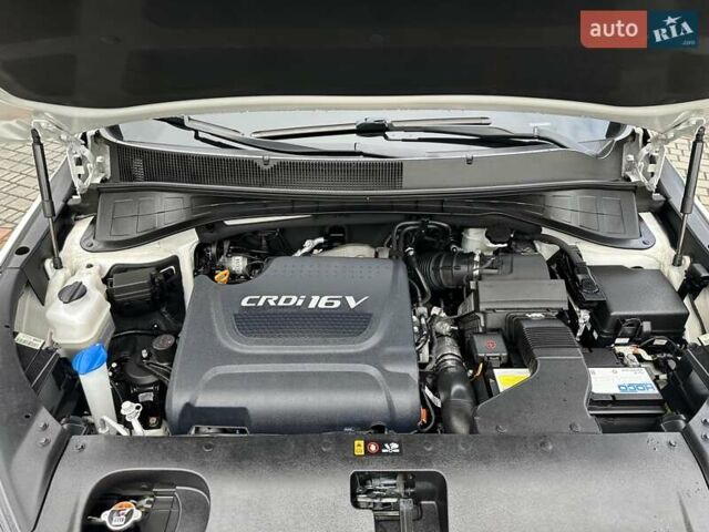Кіа Соренто 2015 у Луцьку на Automoto.ua Білий Кіа Соренто, об'ємом двигуна 2.2 л та пробігом 150 тис. км за 23500 $, фото 113 на Automoto.ua