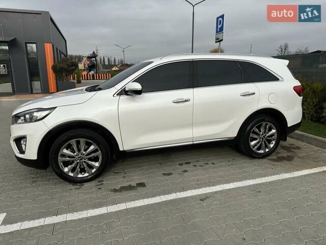 Белый Киа Соренто, объемом двигателя 2 л и пробегом 220 тыс. км за 18700 $, фото 2 на Automoto.ua