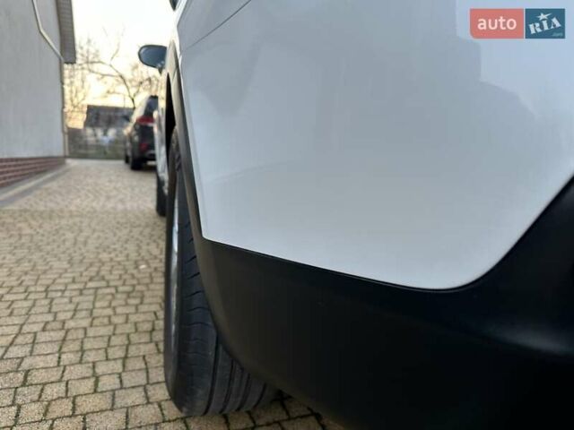 Белый Киа Соренто, объемом двигателя 2.2 л и пробегом 225 тыс. км за 19191 $, фото 55 на Automoto.ua