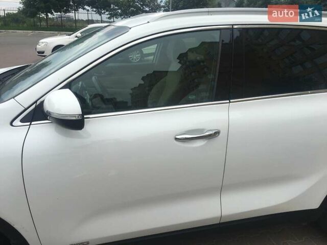 Белый Киа Соренто, объемом двигателя 3.3 л и пробегом 99 тыс. км за 15500 $, фото 14 на Automoto.ua