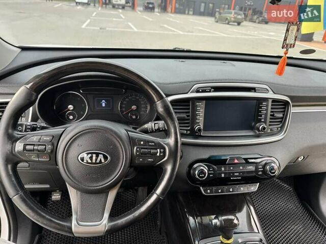 Белый Киа Соренто, объемом двигателя 2 л и пробегом 220 тыс. км за 18700 $, фото 20 на Automoto.ua