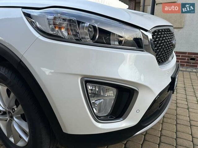 Белый Киа Соренто, объемом двигателя 2.2 л и пробегом 225 тыс. км за 19191 $, фото 82 на Automoto.ua