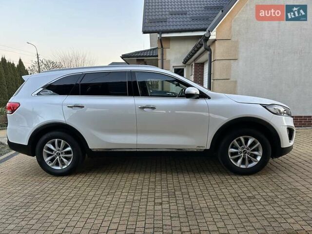 Белый Киа Соренто, объемом двигателя 2.2 л и пробегом 225 тыс. км за 19191 $, фото 39 на Automoto.ua