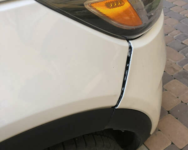 Белый Киа Соренто, объемом двигателя 3.3 л и пробегом 99 тыс. км за 15500 $, фото 16 на Automoto.ua