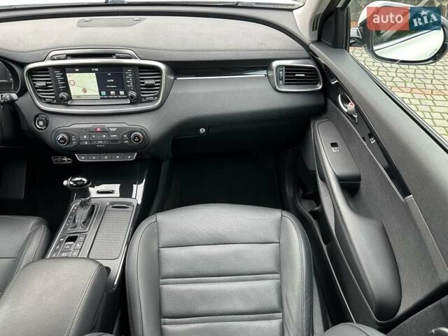 Кіа Соренто 2015 у Луцьку на Automoto.ua Білий Кіа Соренто, об'ємом двигуна 2.2 л та пробігом 150 тис. км за 23500 $, фото 19 на Automoto.ua