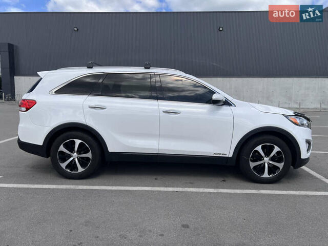 Белый Киа Соренто, объемом двигателя 3.34 л и пробегом 135 тыс. км за 14900 $, фото 3 на Automoto.ua