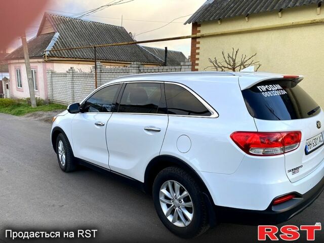 Білий Кіа Соренто, об'ємом двигуна 2.4 л та пробігом 140 тис. км за 15500 $, фото 3 на Automoto.ua