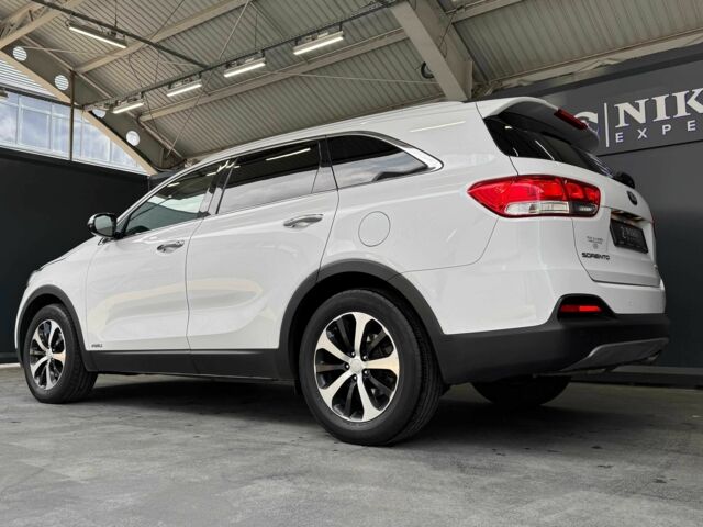 Белый Киа Соренто, объемом двигателя 2 л и пробегом 239 тыс. км за 12000 $, фото 4 на Automoto.ua