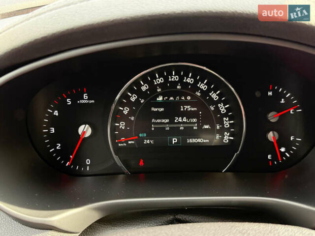 Киа Соренто 2015 в Львове на Automoto.ua Белый Киа Соренто, объемом двигателя 2 л и пробегом 164 тыс. км за 19100 $, фото 16 на Automoto.ua