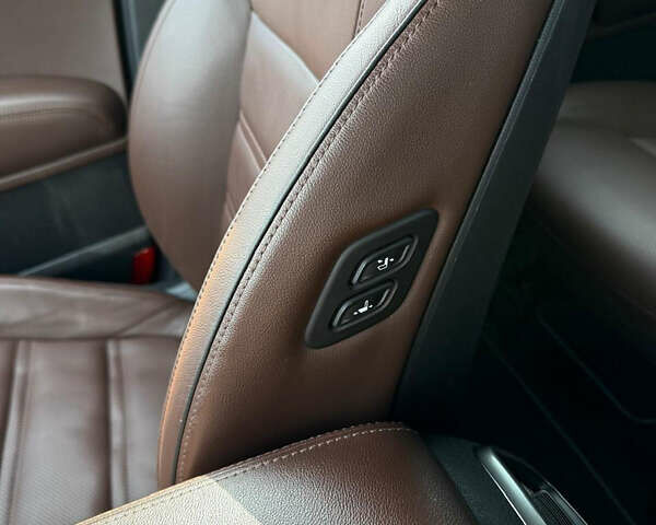 Белый Киа Соренто, объемом двигателя 2 л и пробегом 164 тыс. км за 19500 $, фото 23 на Automoto.ua