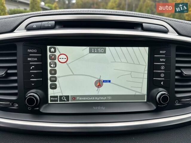 Кіа Соренто 2015 у Луцьку на Automoto.ua Білий Кіа Соренто, об'ємом двигуна 2.2 л та пробігом 150 тис. км за 23500 $, фото 29 на Automoto.ua