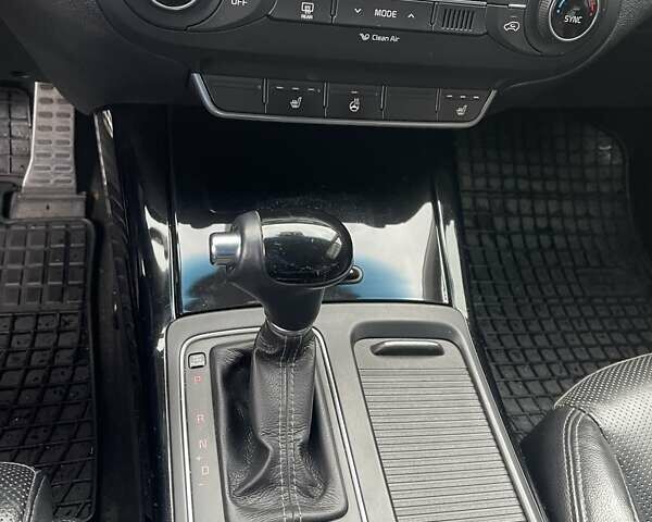 Белый Киа Соренто, объемом двигателя 2.2 л и пробегом 89 тыс. км за 22000 $, фото 19 на Automoto.ua