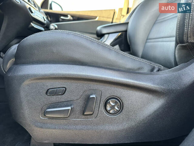 Белый Киа Соренто, объемом двигателя 2.2 л и пробегом 198 тыс. км за 21999 $, фото 28 на Automoto.ua